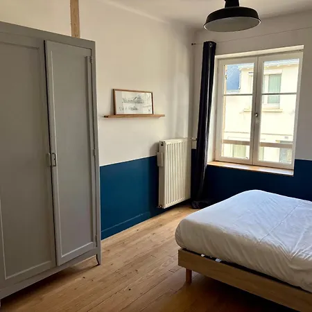 Maison 8 Personnes Avec Jardin Prive A Deux Pas Des Remparts Guérande