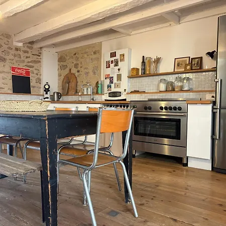 Maison 8 Personnes Avec Jardin Prive A Deux Pas Des Remparts Ferienhaus Guérande