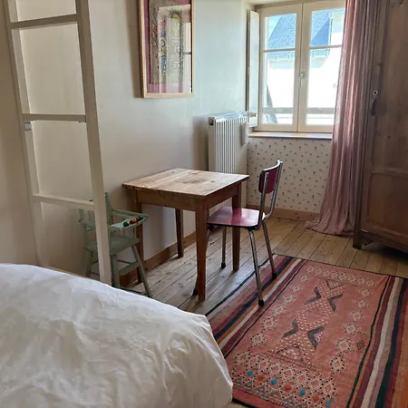 Maison 8 Personnes Avec Jardin Prive A Deux Pas Des Remparts Ferienhaus Guérande