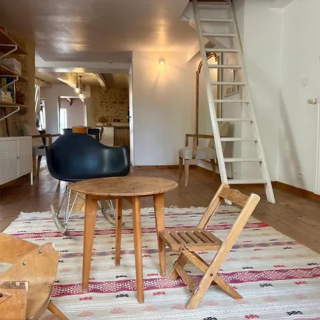 Ferienhaus Maison 8 Personnes Avec Jardin Prive A Deux Pas Des Remparts *